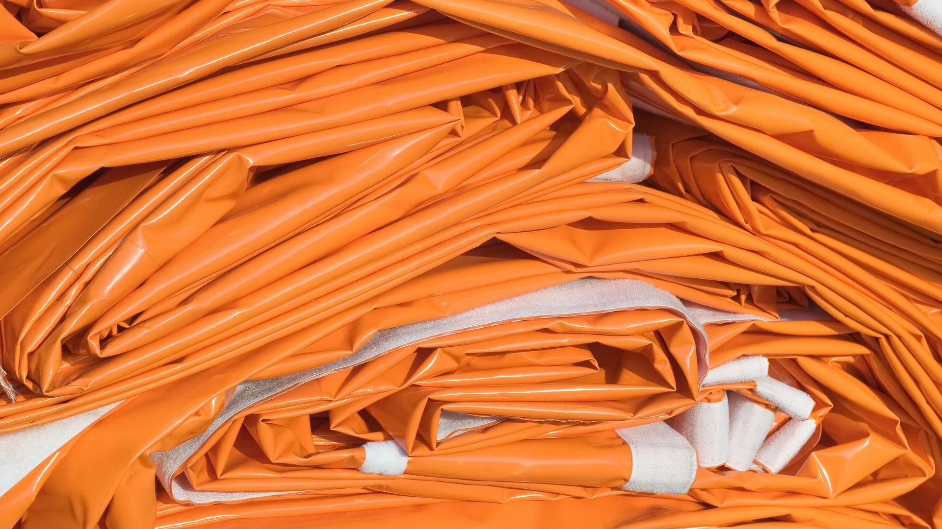 High-Frequency Welding for Industrial Tarpaulins and Covers